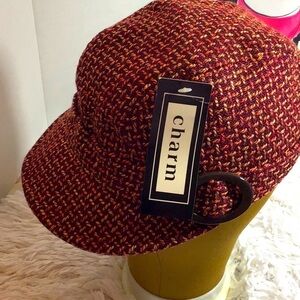 CUTE fall shades of orange w brown lucite buckle. OS and lined. NWT